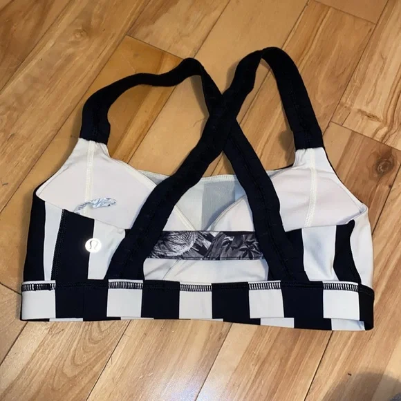 Lululemon Striped Black and White Sports Bra - Picture 3 of 5